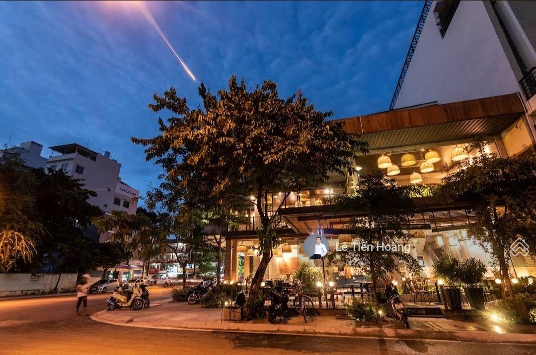 BÁN NHÀ 217m2 GÓC 2 MẶT TIỀN Vĩnh Hội và Đường số 48 Phường 3 Quận 4