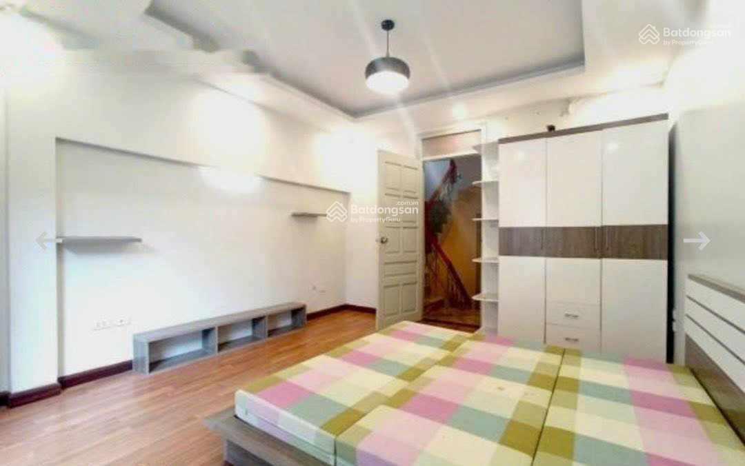 7 tỷ. Không ở thì cho thuê. Căn 38m2 x 3.35m x 5T x 6PN. Đường 3m, cách ô tô 30m. Ngõ 75 Phú Diễn 7 tỷ. Không ở thì cho thuê. Căn 38m2 x 3.35m x 5T x 6PN. Đường 3m, cách ô tô 30m. Ngõ 75 Phú Diễn