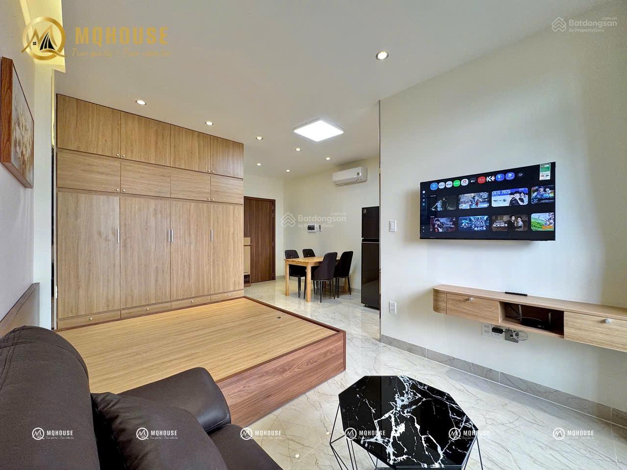 Cho thuê căn hộ full NT cao cấp - ban công, giặt riêng - Khu Nguyễn Sơn, Tân Phú - 0703 992 ***