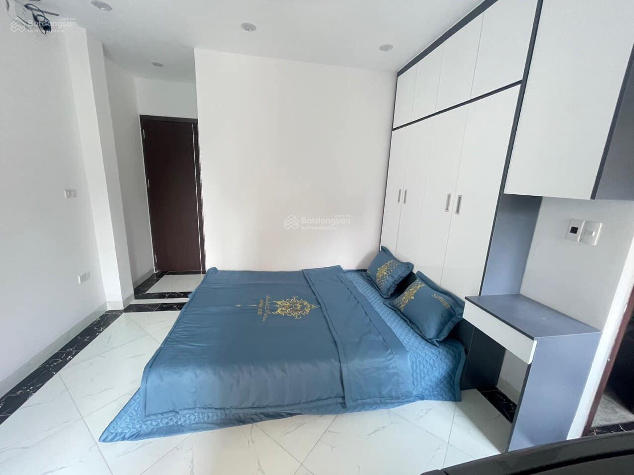 Bán toà căn hộ dịch vụ Yên Duyên, 50m2 x 7 tầng thang máy, mặt tiền 5.4m, PCCC đầy đủ, giá 10.7 tỷ