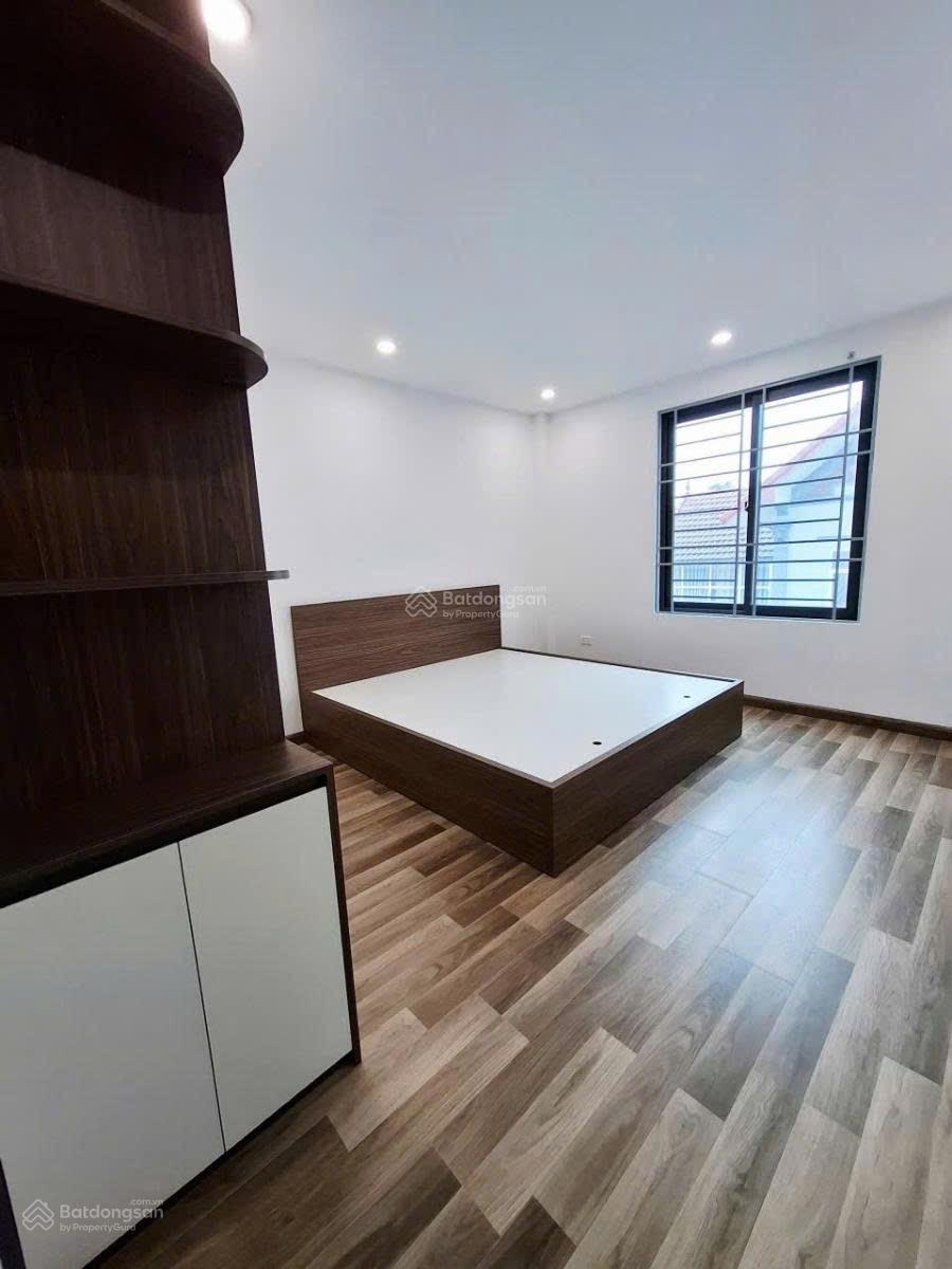 NHÀ TRUNG KIÊN LÔ GÓC 3 THOÁNG - Ô TÔ CÁCH 15M - FULL NỘI THẤT - NHÀ ĐẸP Ở NGAY GIÁ : HƠN 5 TỶ NHÀ TRUNG KIÊN LÔ GÓC 3 THOÁNG - Ô TÔ CÁCH 15M - FULL NỘI THẤT - NHÀ ĐẸP Ở NGAY GIÁ : HƠN 5 TỶ