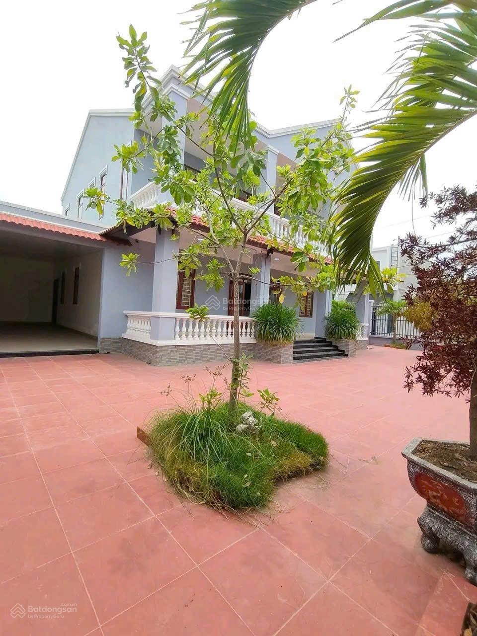 Bán rẻ biệt thự 425m2 đường oto gần BV Nhi Đồng