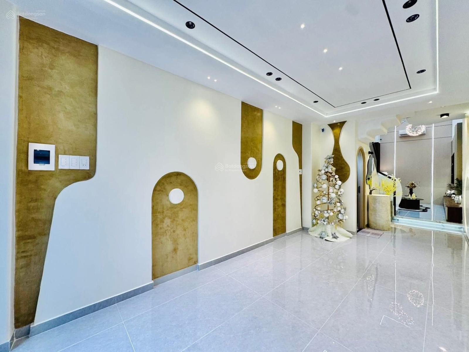 Bán NR tại Đường 8, Phường 11, Gò Vấp, Hồ Chí Minh, 6,999 tỷ, 42m2, view đẹp siêu hot Bán NR tại Đường 8, Phường 11, Gò Vấp, Hồ Chí Minh, 6,999 tỷ, 42m2, view đẹp siêu hot