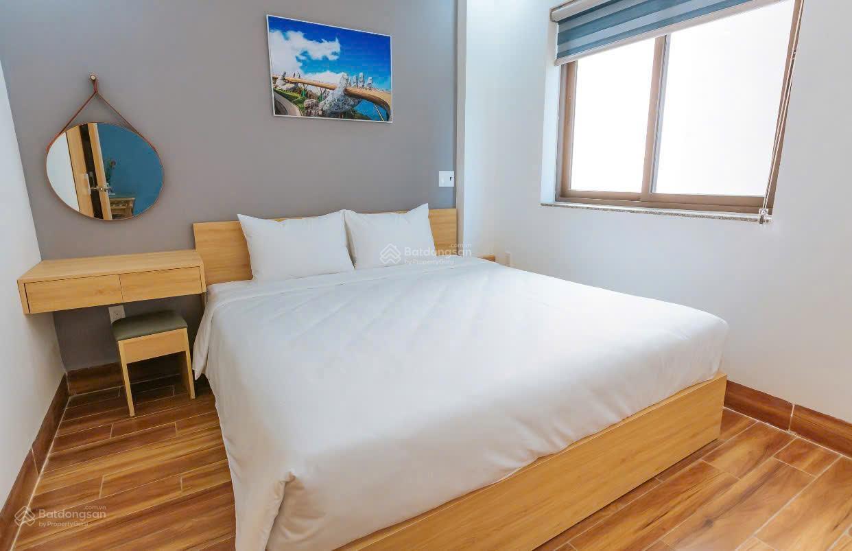 Tòa nhà dòng tiền 3.3 tỷ/năm sát biển Mỹ Khê, khu phố Tây, 204m2 7 tầng 65 tỷ 0968 228 ***