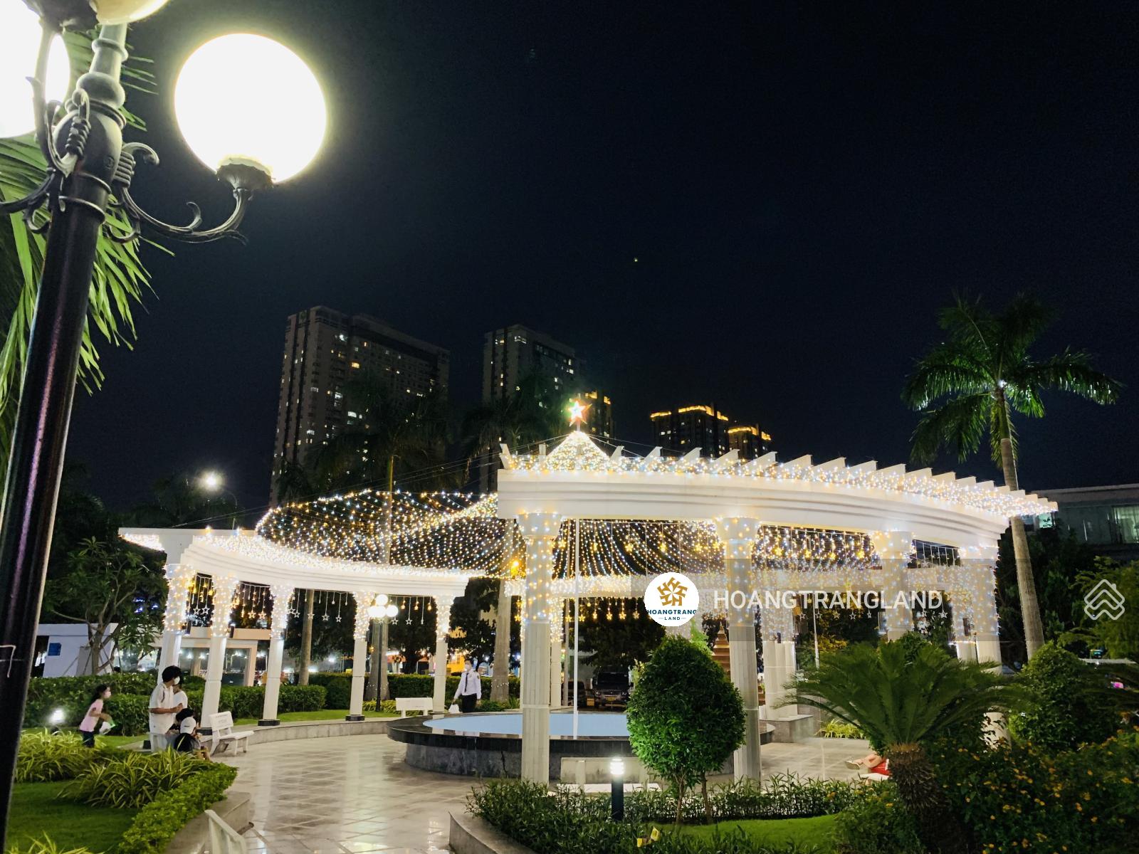 Bán gấp shophouse Hoàng Anh Thanh Bình Q7 HCM - siêu rộng kinh doanh. LH: Trang HATB 0905 521 ***