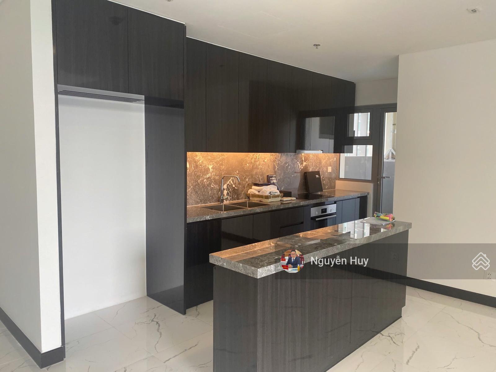 Cho thuê căn hộ cao cấp Empire City 2PN - NTCB. 94m2 city view