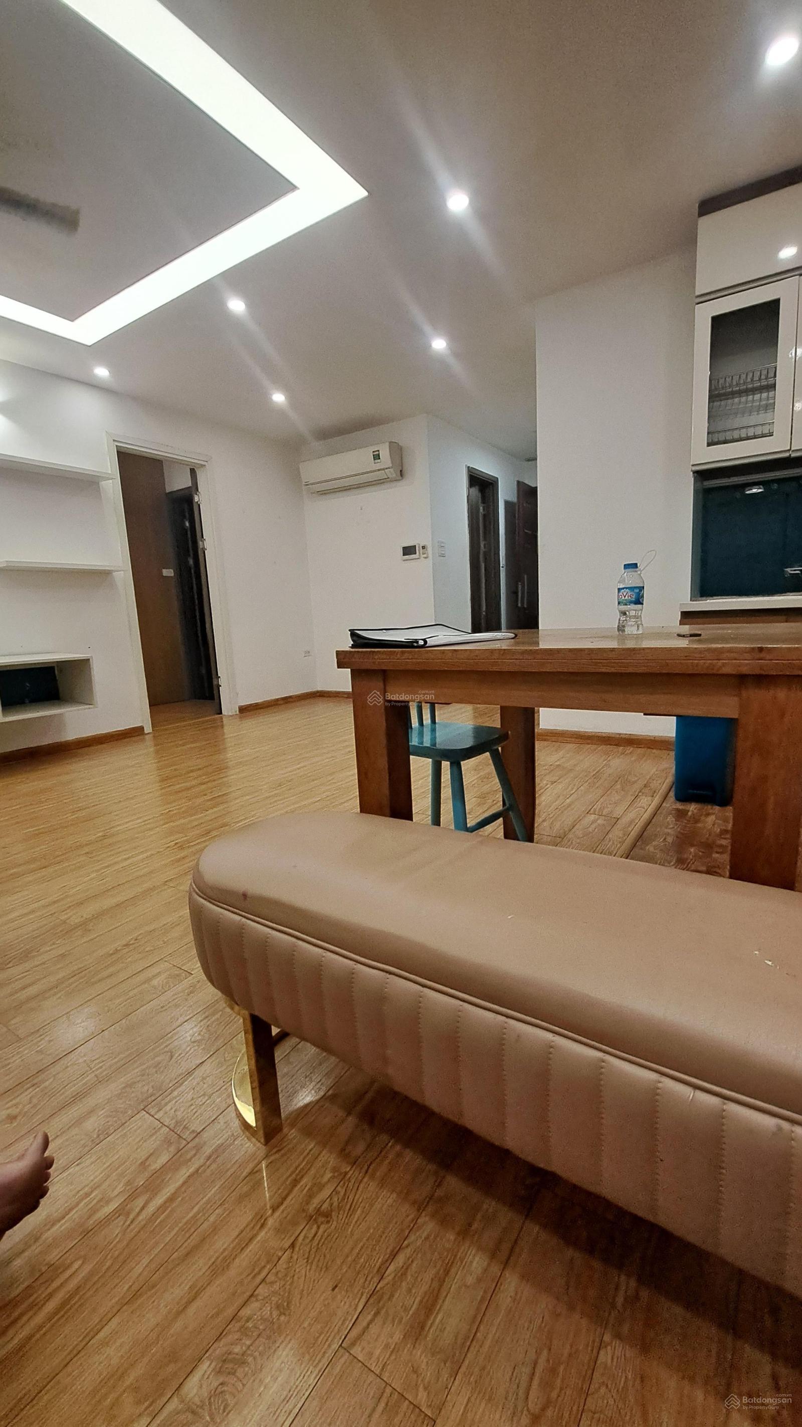 Bán gấp căn hộ chung cư tòa Berriver ngõ 390 Nguyễn Văn Cừ Long Biên giá 7.72 tỷ có thương lượng