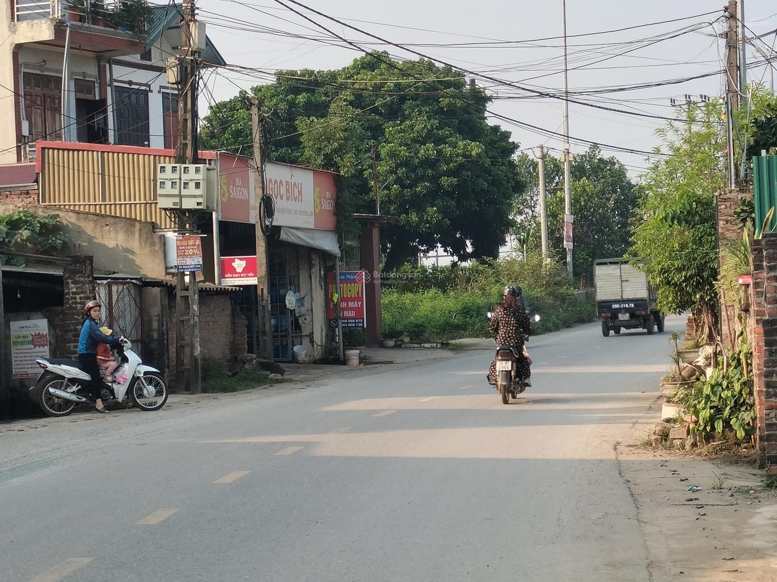 132m2 đất thổ cư tại trục chính đường liên huyện xã Hòa Thạch cũ. Diện tích 132m2 (có 100m2 thổ)