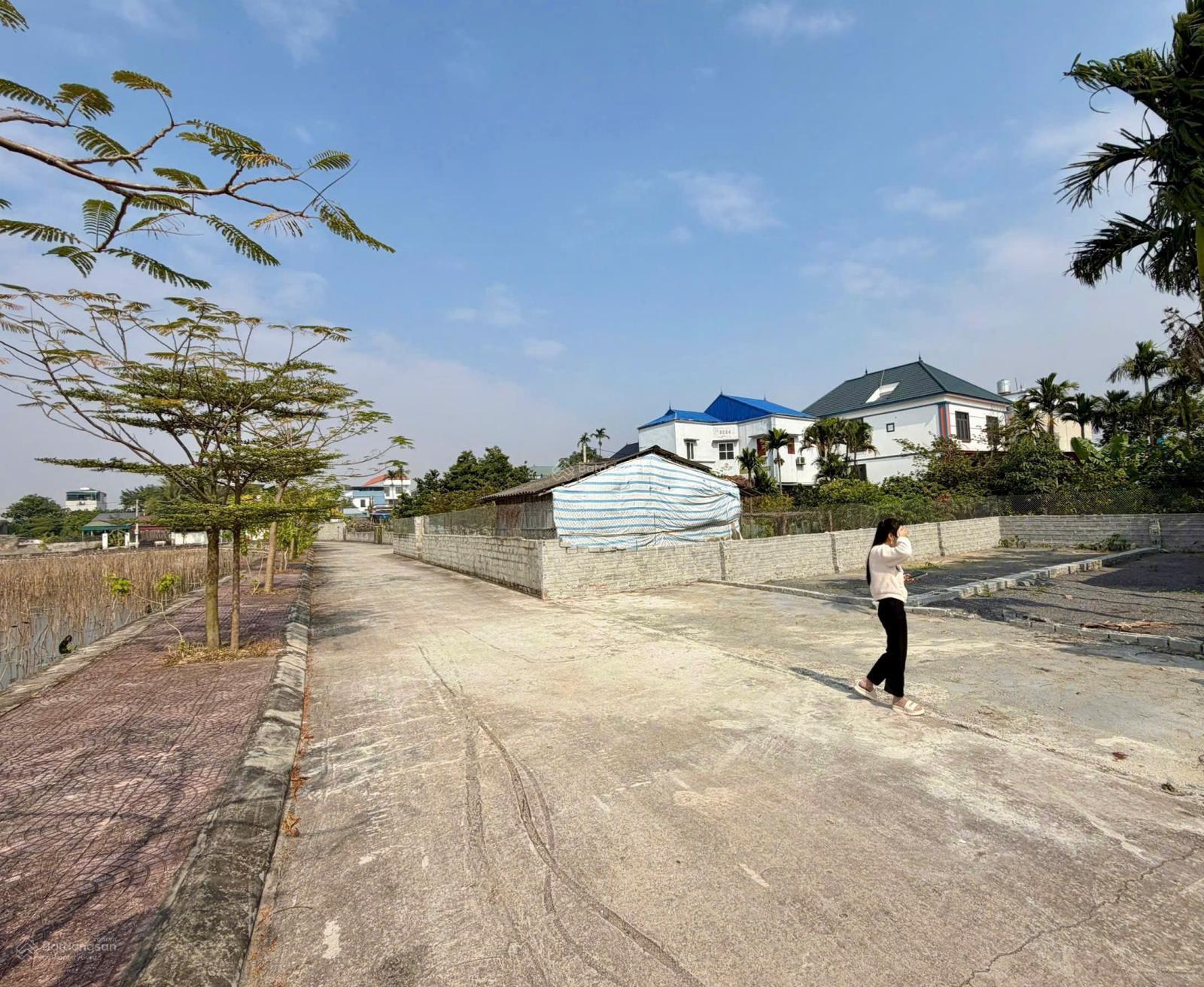 Bán đất view hồ sen Vân Đình, Ứng Hòa, vị trí đẹp, thuận tiện, đường xe tải chạy thông