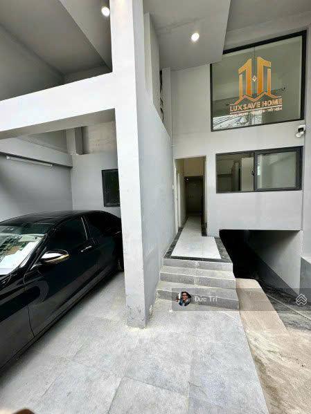 Cần tiền hạ giá 8 tỷ bán gặp MT Hoàng Hoa Thám Bình Thạnh - 5 tầng HĐT 70tr/th giá giảm về 25 tỷ