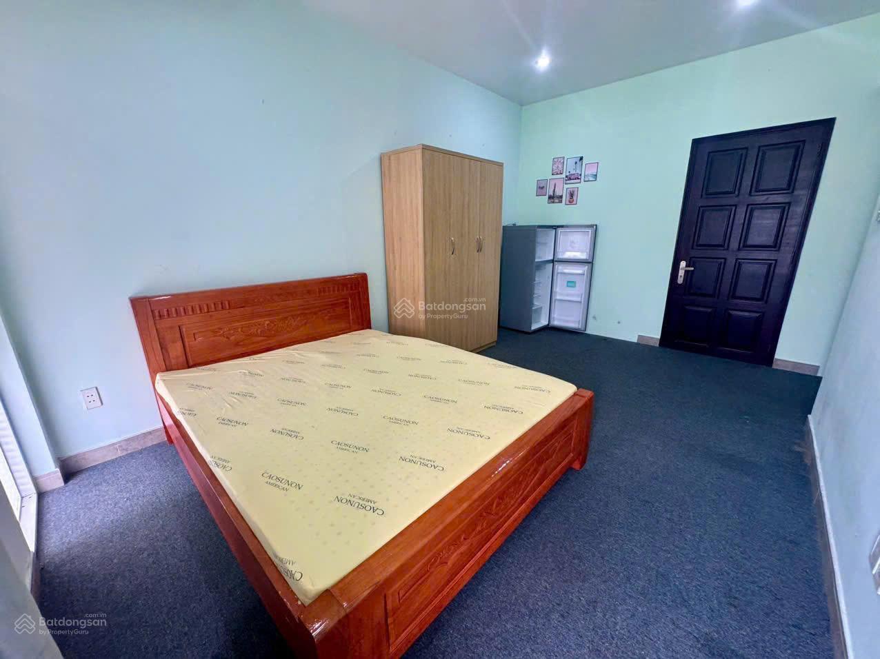 Cho thuê phòng ban công 35m2 khu Trung Sơn, lầu 1, NT đầy đủ. không chung chủ .5,7 triệu/tháng