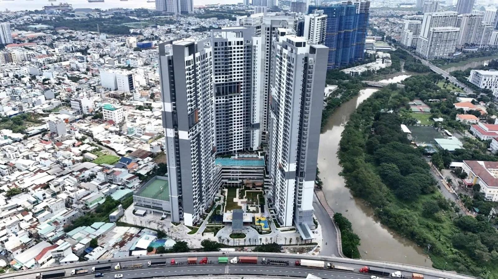 Độc quyền căn 2PN DT lớn nhất 98m2 Infinity giá chỉ 7.8 tỷ view sông và cầu Phú Mỹ