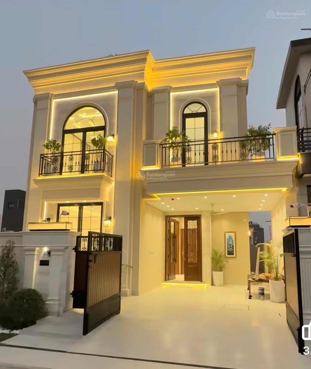 BÁN NHÀ SIÊU VỊ TRÍ 2 MT TRẦN QUANG DIỆU Q3 NGANG LỚN TRÊN 10M - TN 250TR - GIÁ BÁN 95 TỶ