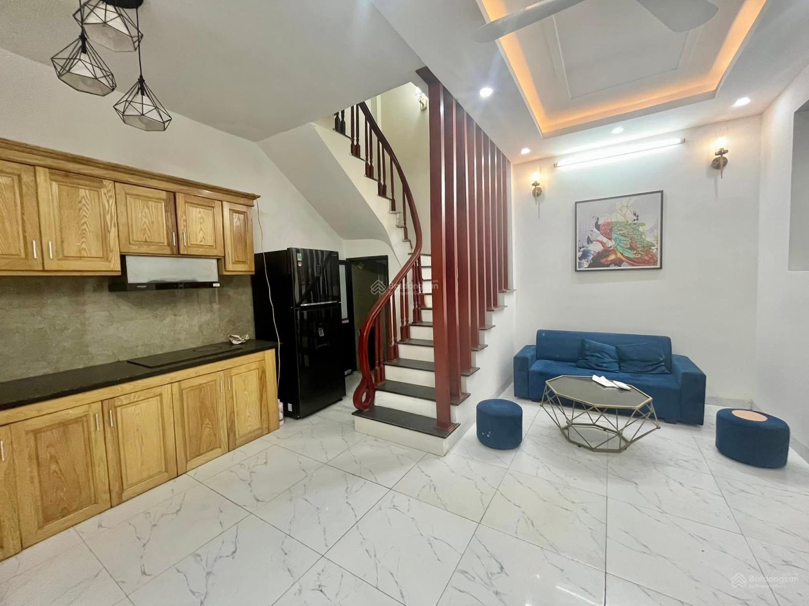 CC bán nhà tổ 14 Yên Nghĩa. DT 30m2 4T ôtô đỗ cổng cạnh chợ, gần trường giá 4tỷ250. LH 0362 088 ***