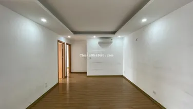 Bán căn 2PN - 67m2 nhà nguyên bản, giá chỉ 5,7 tỷ. LH 0813 489 ***