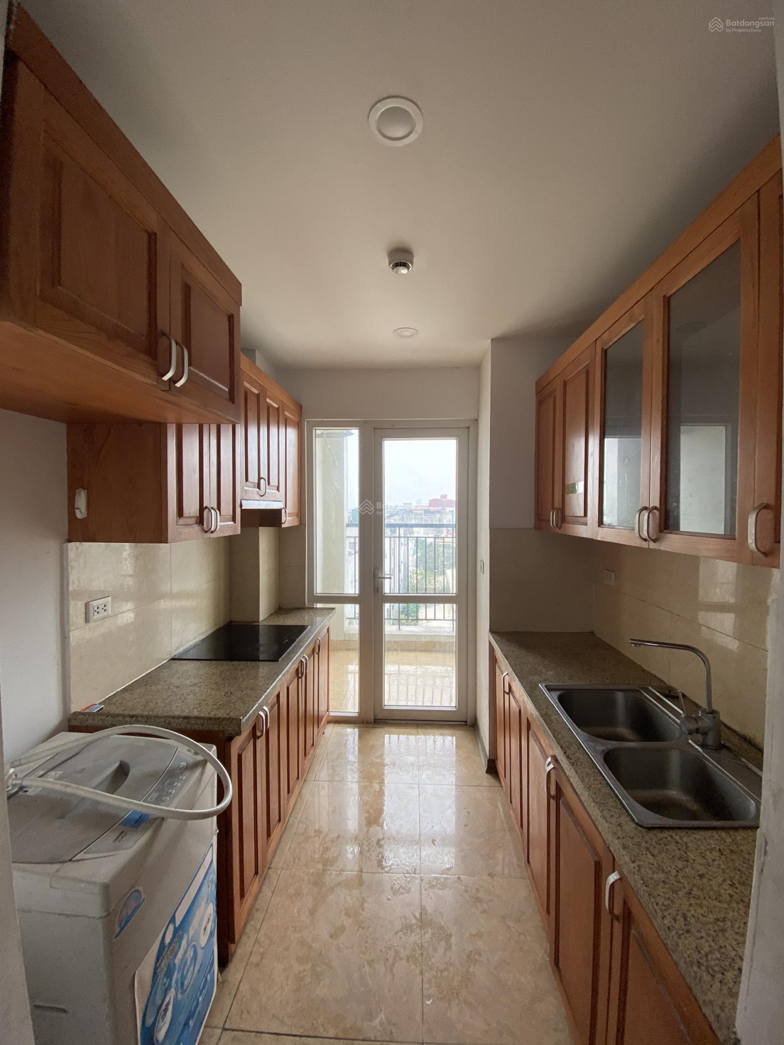 Bán căn 2PN - 67m2 nhà nguyên bản, giá chỉ 5,7 tỷ. LH 0813 489 ***