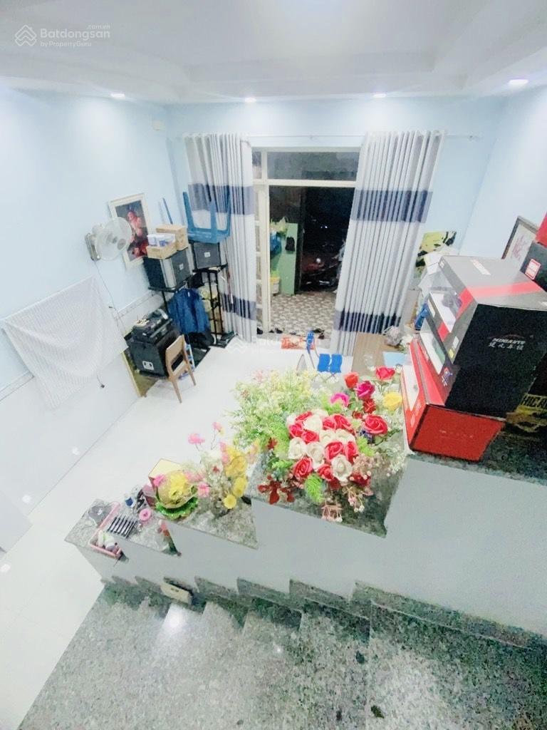 Hẻm ô tô, nhà Trường Lưu 3 tầng cực đẹp, sát Đông Tăng Long, hoàn công chuẩn, vào ở ngay quận 9!
