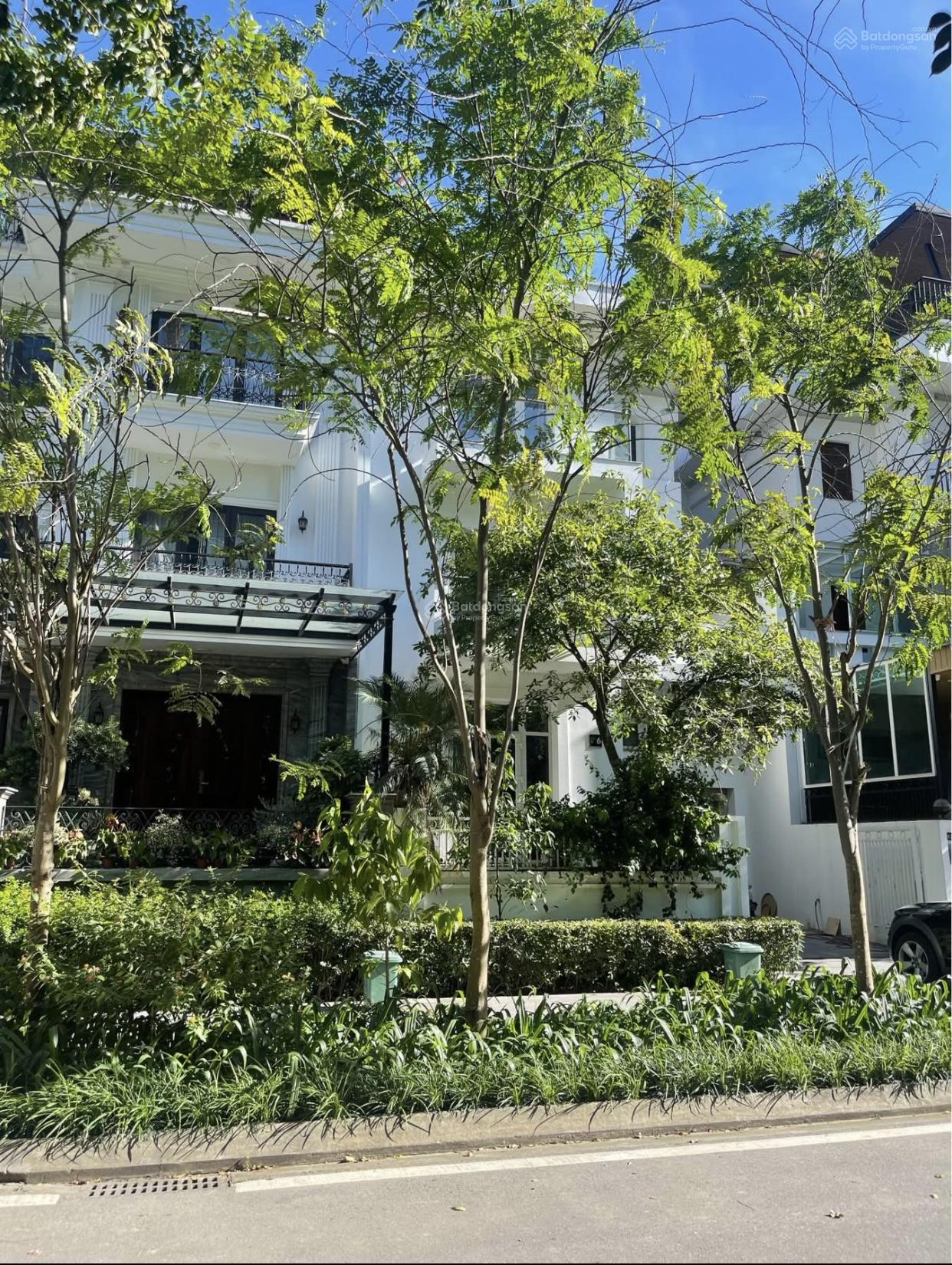 Bán biệt thự Ciputra Hà Nội, 80 tỷ, 180m2, đẹp, nhiều tiện ích