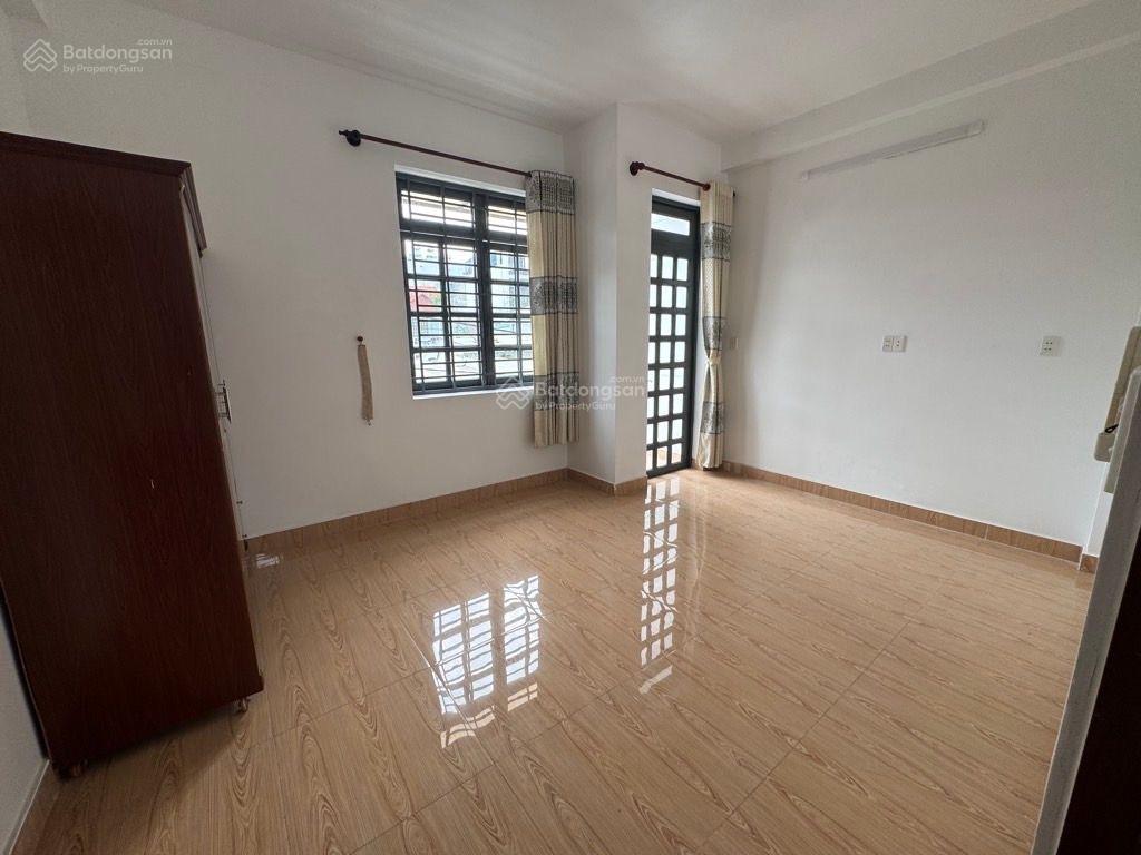 BÁN NHÀ HẺM Ô TÔ THÔNG,SÁT MT LÊ VĂN VIỆT,NGÃ 4 THỦ ĐỨC,HOÀN CÔNG CHUẨN,VÀO Ở NGAY QUẬN9!!