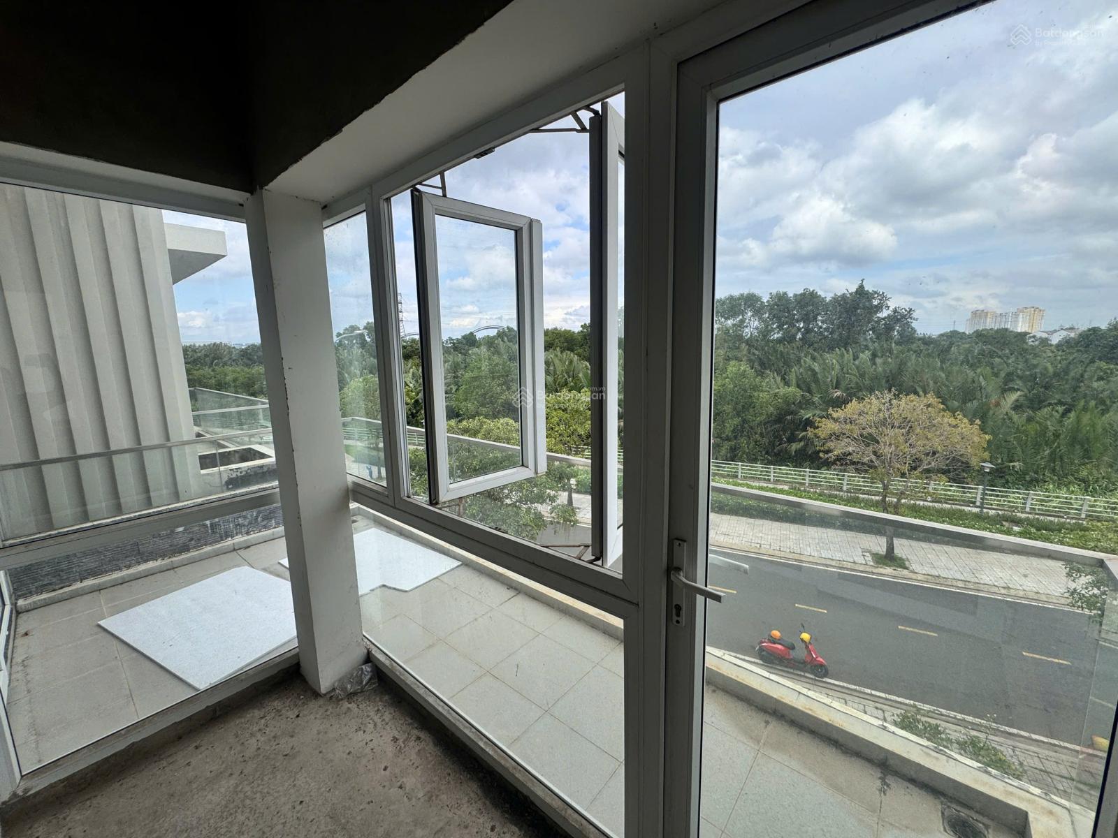 Bán nhà gốc đẹp view sông tại Rio Vista, 18 tỷ, 126m2, Q9, HCM Bán nhà gốc đẹp view sông tại Rio Vista, 18 tỷ, 126m2, Q9, HCM