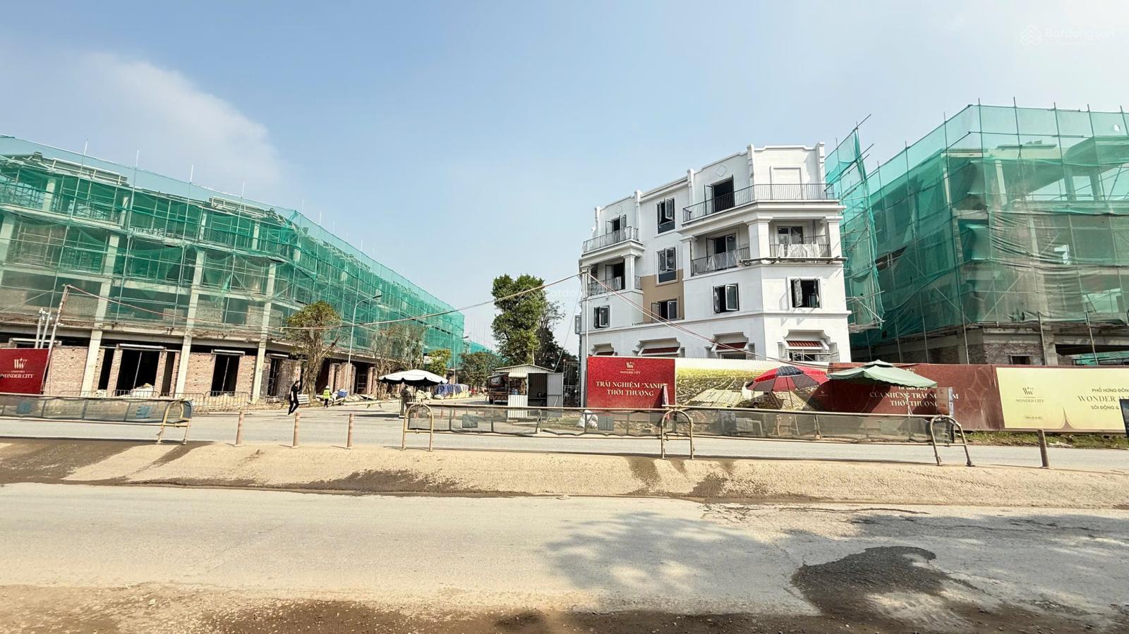 Chính chủ bán đất Tân Hội - đối diện dự án Vin - vị trí đẹp - KD tốt. 60m2 x MT 5m - giá 15 tỷ Chính chủ bán đất Tân Hội - đối diện dự án Vin - vị trí đẹp - KD tốt. 60m2 x MT 5m - giá 15 tỷ