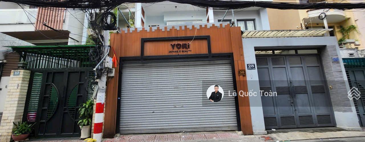 Bán Nhà MT đường 2 chiều gần Nguyễn Trọng Tuyển PN, DT: 5x21m, 2 Tầng, CTXD 7 tầng, giá 25 tỷ TL