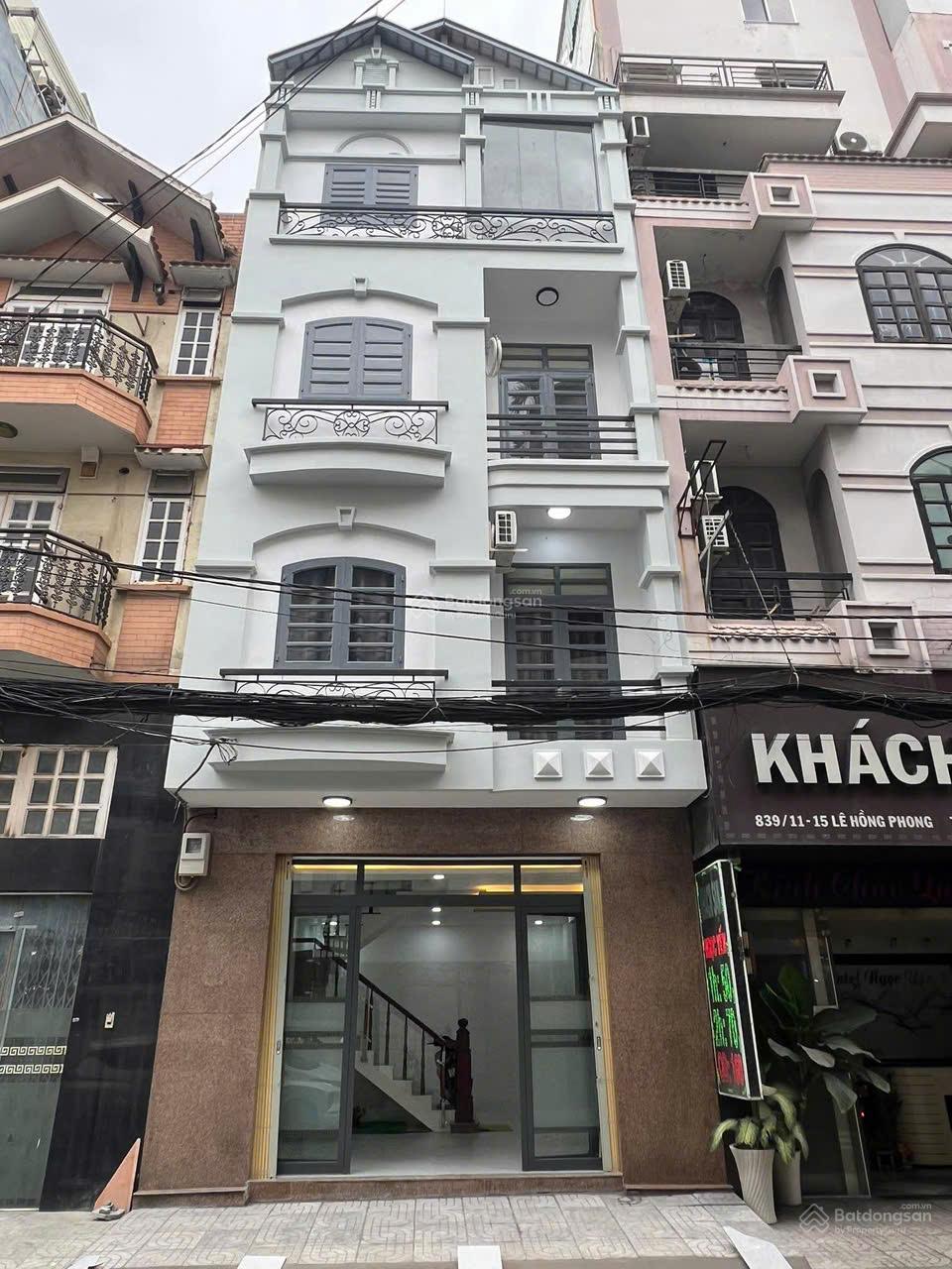 Bán nhà MT 839 Lê Hồng Phong Quận 10 DT:5.25x10m 1 trệt,3 lầu sân thượng mới giá chỉ 18 tỷ