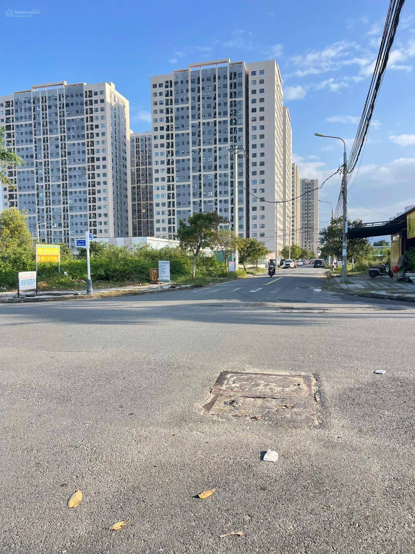 Bán Nhà trọ lô góc 2 mặt tiền có 8 phòng đang cho thuê giá 6,7 tỷ, 170m2