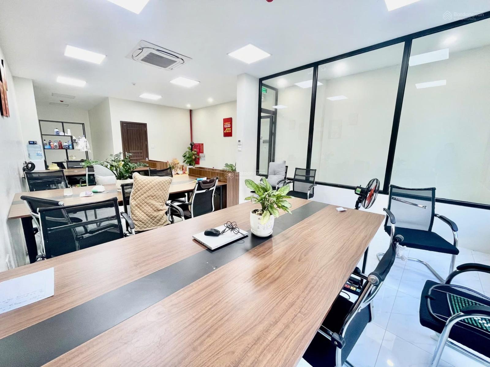 Cho thuê văn phòng Phương liệt Thanh xuân diện tích 35m-45m-55m giá thuê từ 5,6 triệu lh:0977 306 *** Cho thuê văn phòng Phương liệt Thanh xuân diện tích 35m-45m-55m giá thuê từ 5,6 triệu lh:0977 306 ***