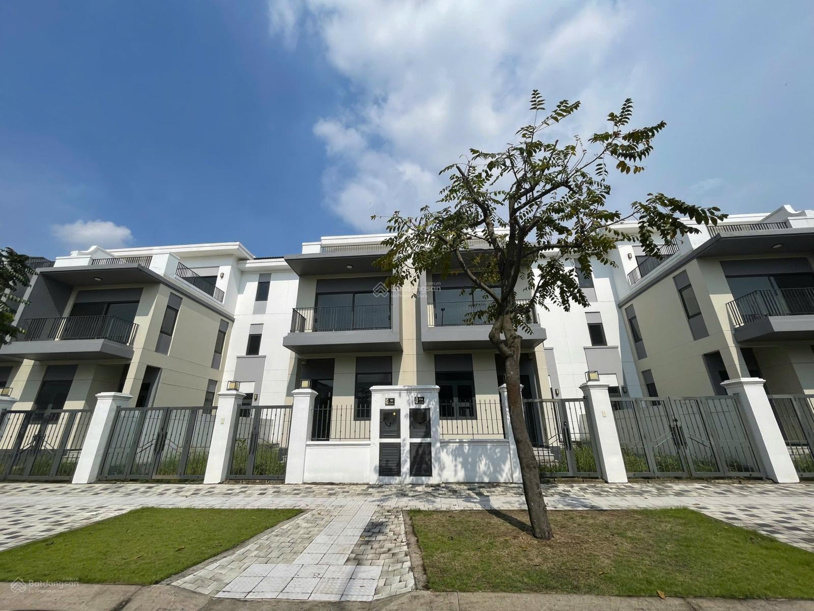 Căn duy nhất khu The Suite 160m2 - Đường thông giá chỉ 8 tỷ Bao thuế phí - Rẻ nhất Aqua City