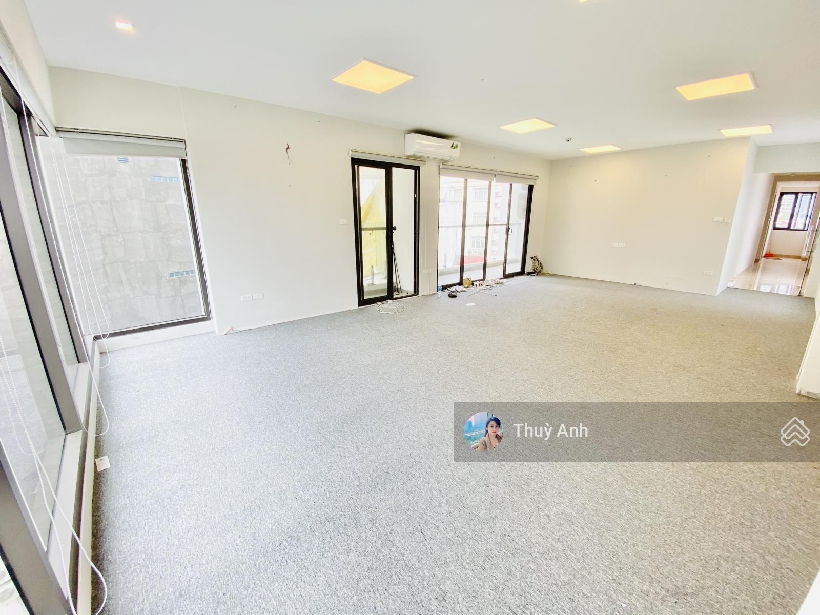 Duy nhất một sàn VP 55m2 tại phố Yên Lãng, Đống Đa, giá rẻ, LH ngay E Thùy Anh 0963 889 *** Duy nhất một sàn VP 55m2 tại phố Yên Lãng, Đống Đa, giá rẻ, LH ngay E Thùy Anh 0963 889 ***