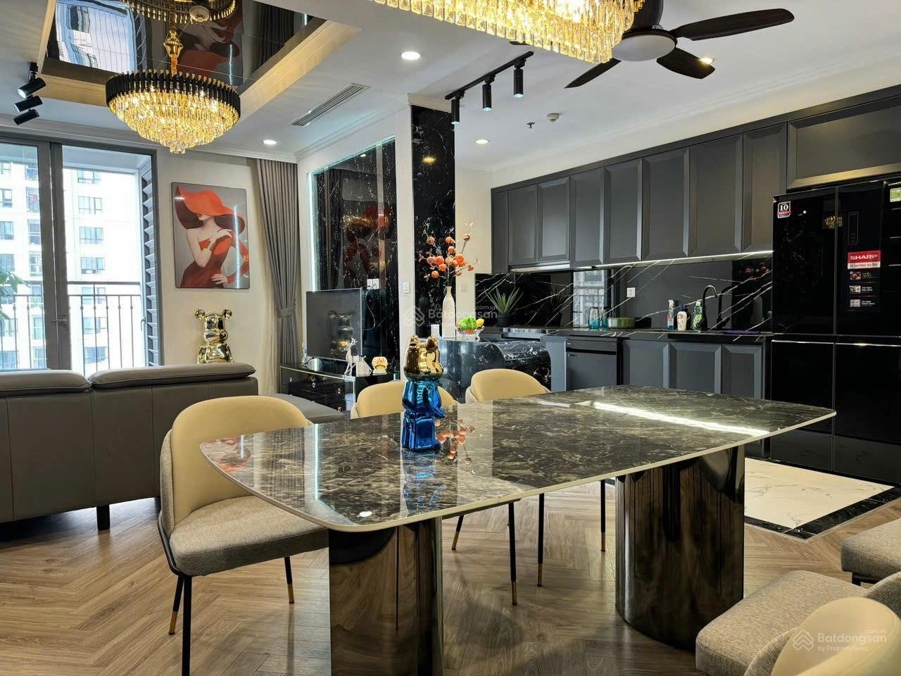 Cho thuê căn 3 ngủ góc 3pn zurich 2 . Giá 16tr/ tháng