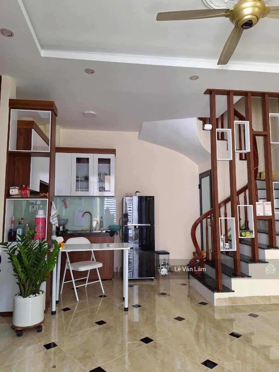 Bán nhà 5 tầng lô góc. Tại Dương Nội. Hà Nội. DT 32m2. MT 5m. Giá 6.5 tỷ. LH 0982 889 ***