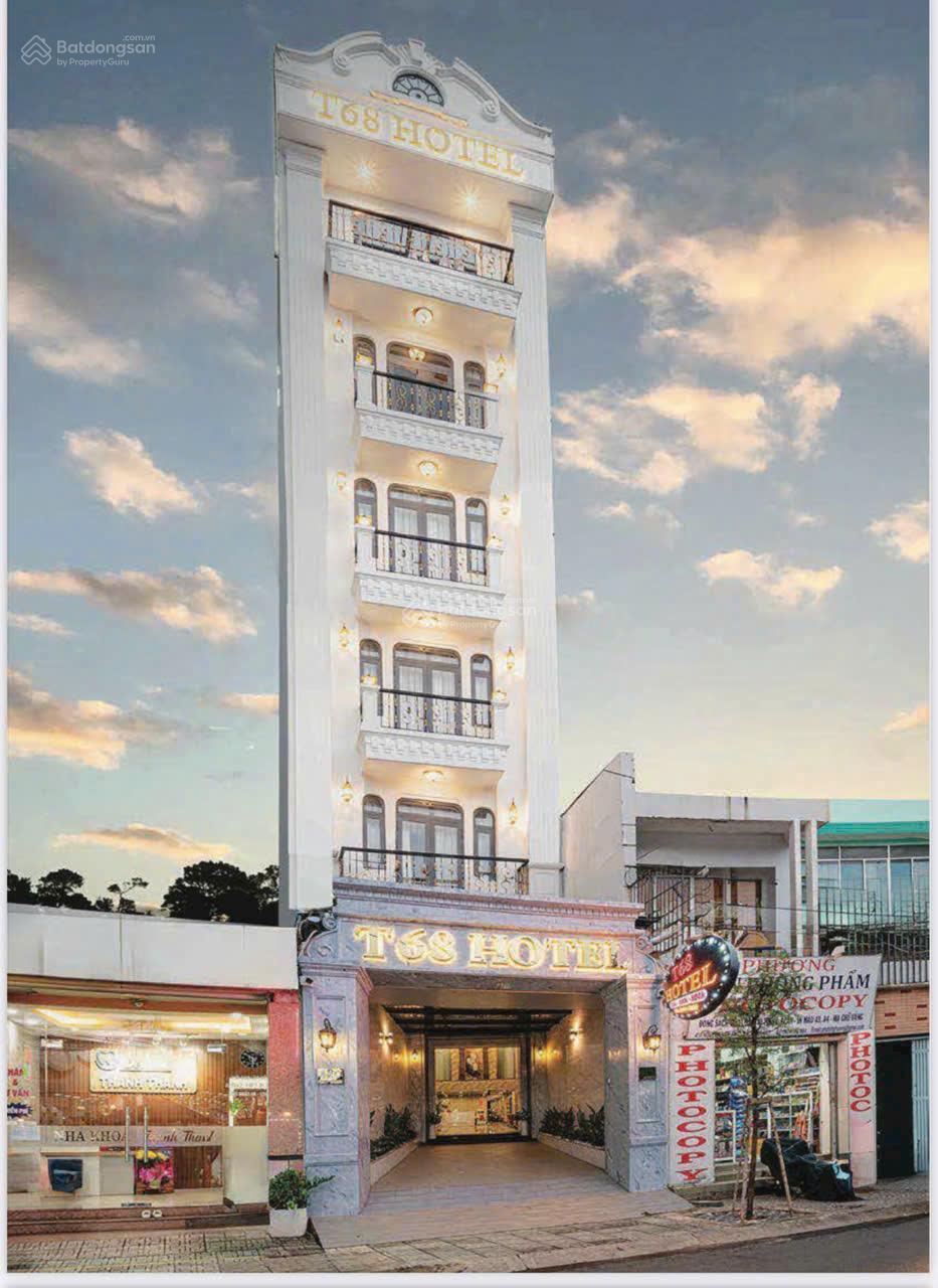 Tôi cần bán bán khách sạn T68 420 Nguyễn Văn Khối DT 5x27m xây 7 lầu DCT 120tr/th