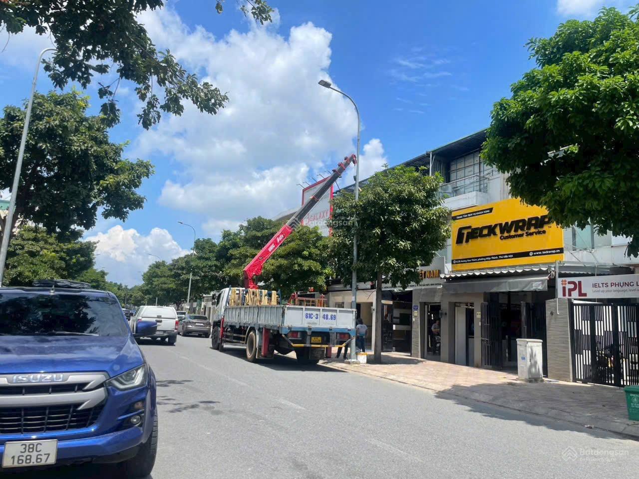 BÁN NHÀ 3 TẦNG MT KINH DOANH HOÀNG HOA THÁM ĐÔNG NHẤT HIỆP THÀNH 3 GIÁ 8 tỷ5/ căn BÁN NHÀ 3 TẦNG MT KINH DOANH HOÀNG HOA THÁM ĐÔNG NHẤT HIỆP THÀNH 3 GIÁ 8 tỷ5/ căn