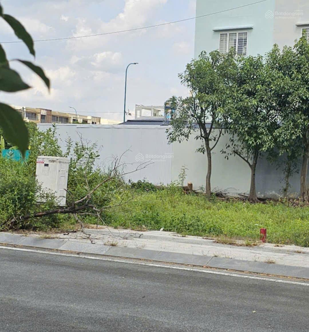 Đất kế bên khu Global, ngay khu thả diều. DT: 5m x 20m, chỉ 18,5 tỷ, sổ cá nhân. 0902,746.319