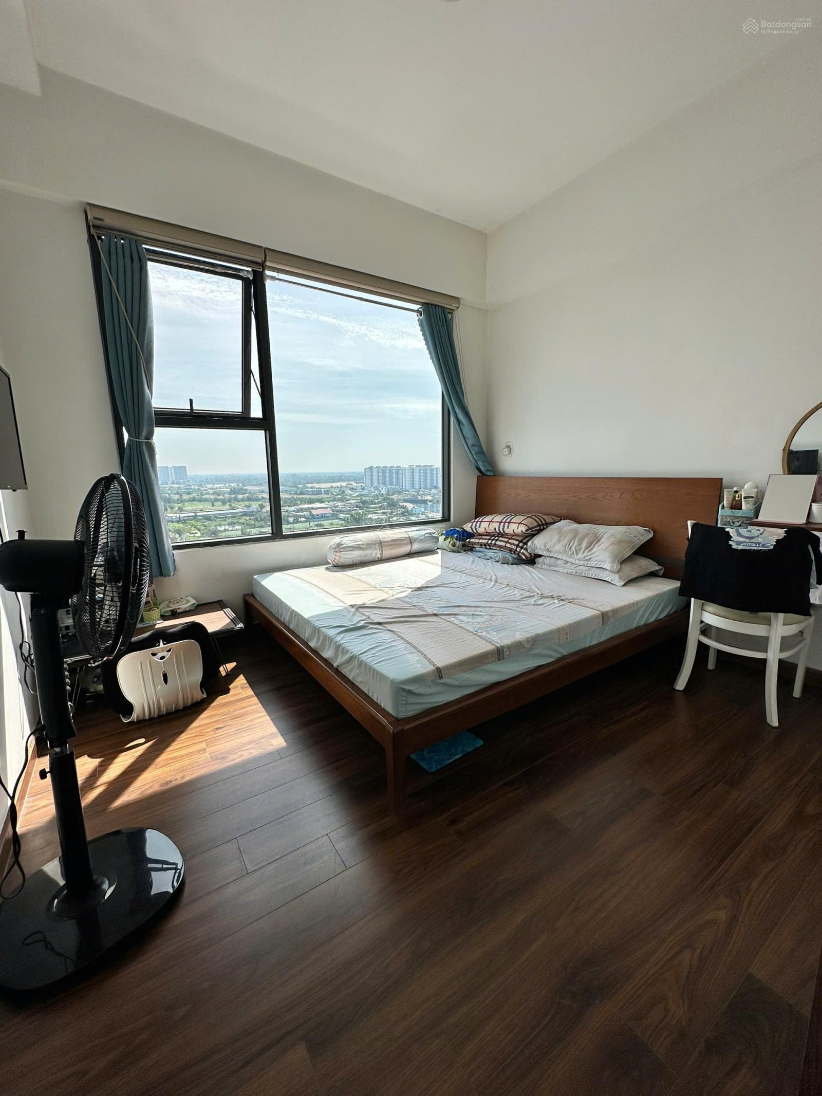 Bán căn hộ AKari giai đoạn 1, sổ hồng sẵn, có nội thất, view ngoại khu hướng mát, tầng trung