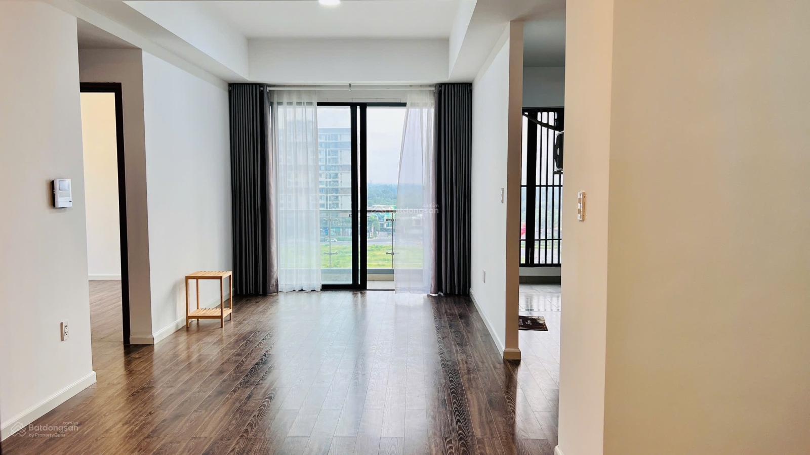 Bán căn 3pn 98m2 view kênh đào siêu đẹp. Sẵn sổ Bán căn 3pn 98m2 view kênh đào siêu đẹp. Sẵn sổ
