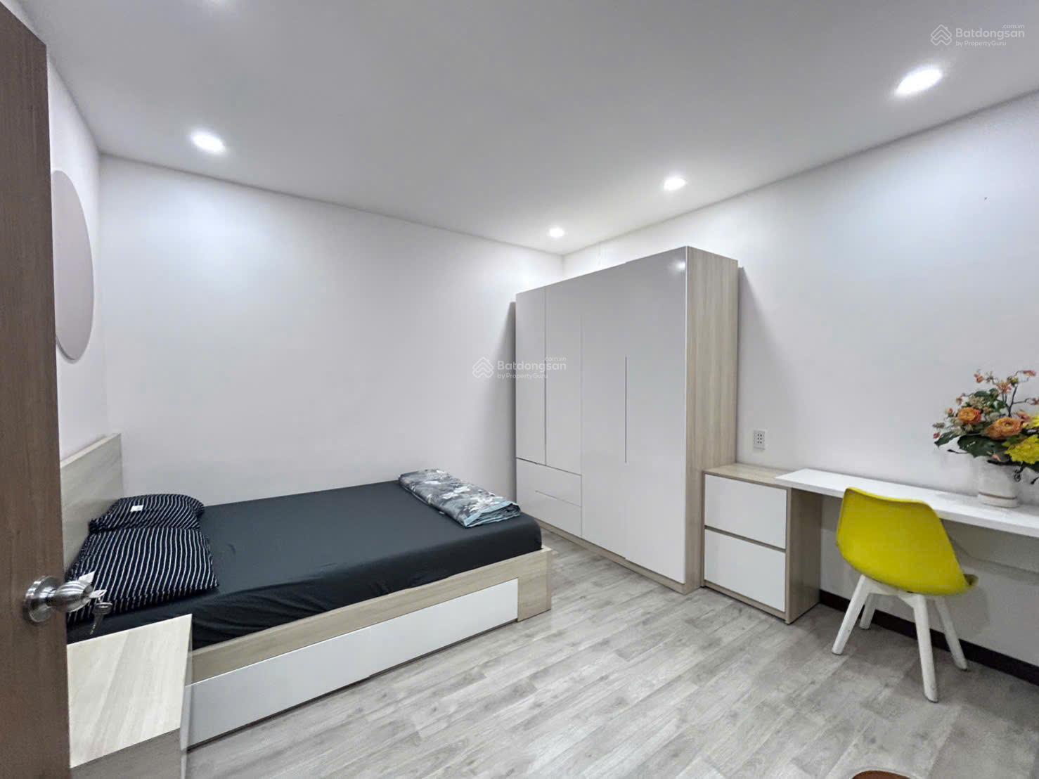 Cần cho thuê chung cư 152/11 Nguyễn Thị Tần P2 Q8- căn hộ sân vườn 105,1m2