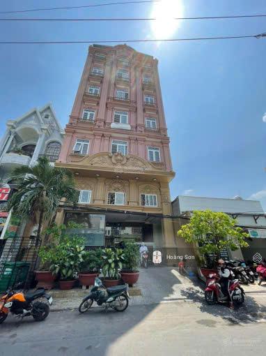 Tòa căn hộ dich vụ 100 phòng full khách MT đường Số 53, Tân Quy Q7, giảm giá còn 125 tỷ