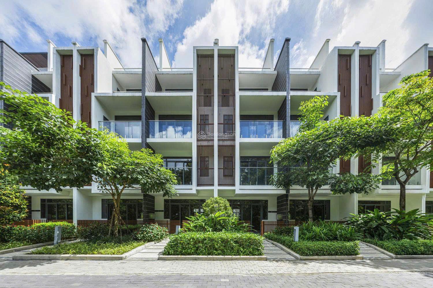 Nhân viên Chủ đầu tư cập nhật rổ hàng, giá mới, CK mới, TDTT cực giãn The Glen Celadon City