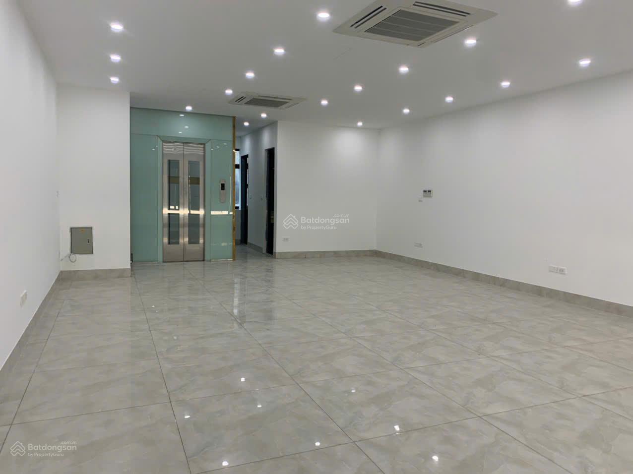 Cho thuê nhà Vinhomes Gardenia, Hàm Nghi, Mỹ Đình. DT 95m2, MT 6m, 5 tầng thông sàn, giá 55 triệu