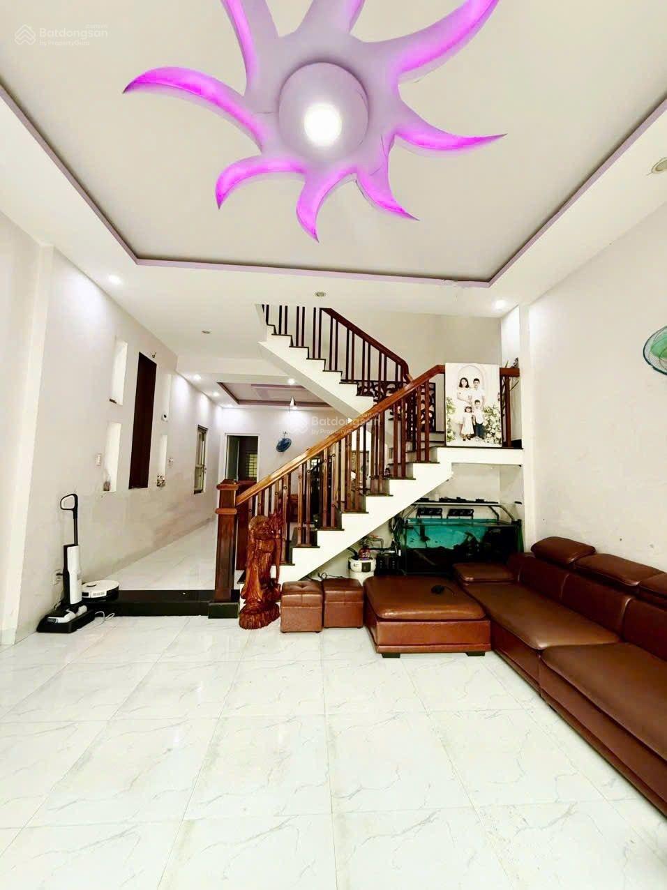 BÁN NHÀ 2 TẦNG 3PN MT MÂN QUANG SÁT NGÔ QUYỀN