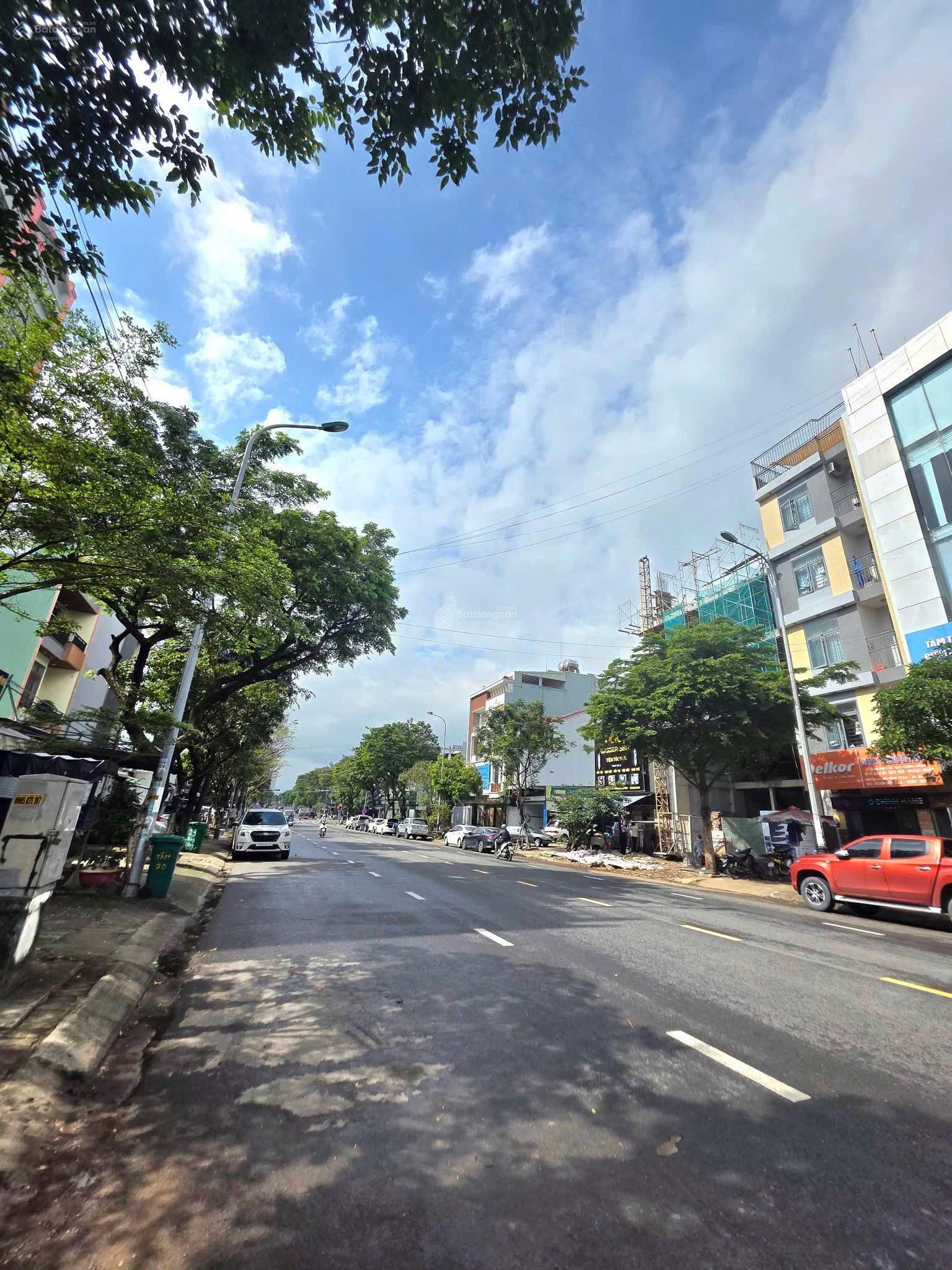 Lô góc 2MT Trịnh Đình Thảo (15m) & Nguyễn Phong Sắc (7m5) Quận Cẩm Lệ, TP. Đà Nẵng.