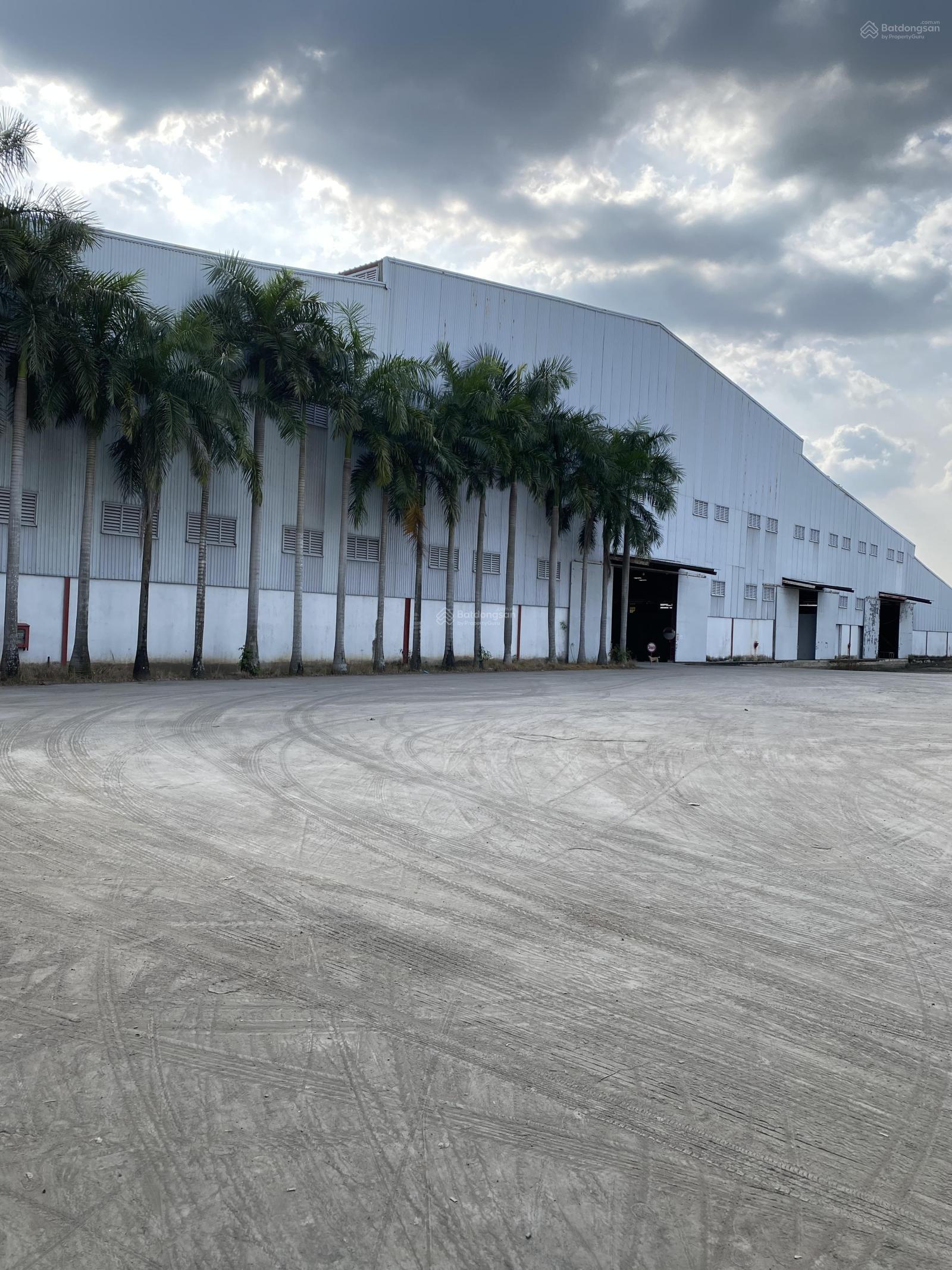 Cho thuê 7000m2 kho xưởng khu công nghiệp Nhị Xuân