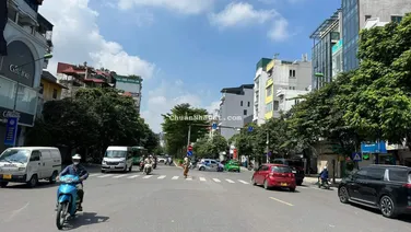 Bán nhà Giang Văn Minh DT 61m2 nhà 5 tầng, lô góc, ô tô vào, cách phố 20m giá hơn 19 tỷ