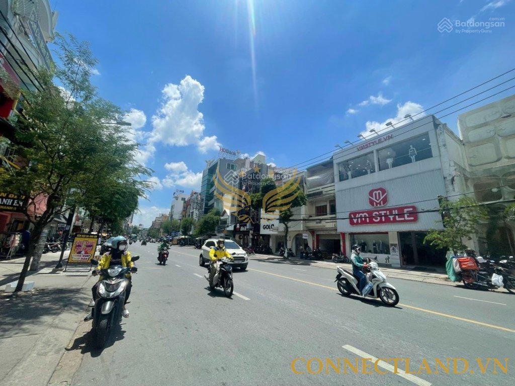 Sở hữu tòa CHDV ngay Nguyễn Gia Trí dòng tiền 150 triệu/tháng - 6m x 20m - hầm + 7 tầng