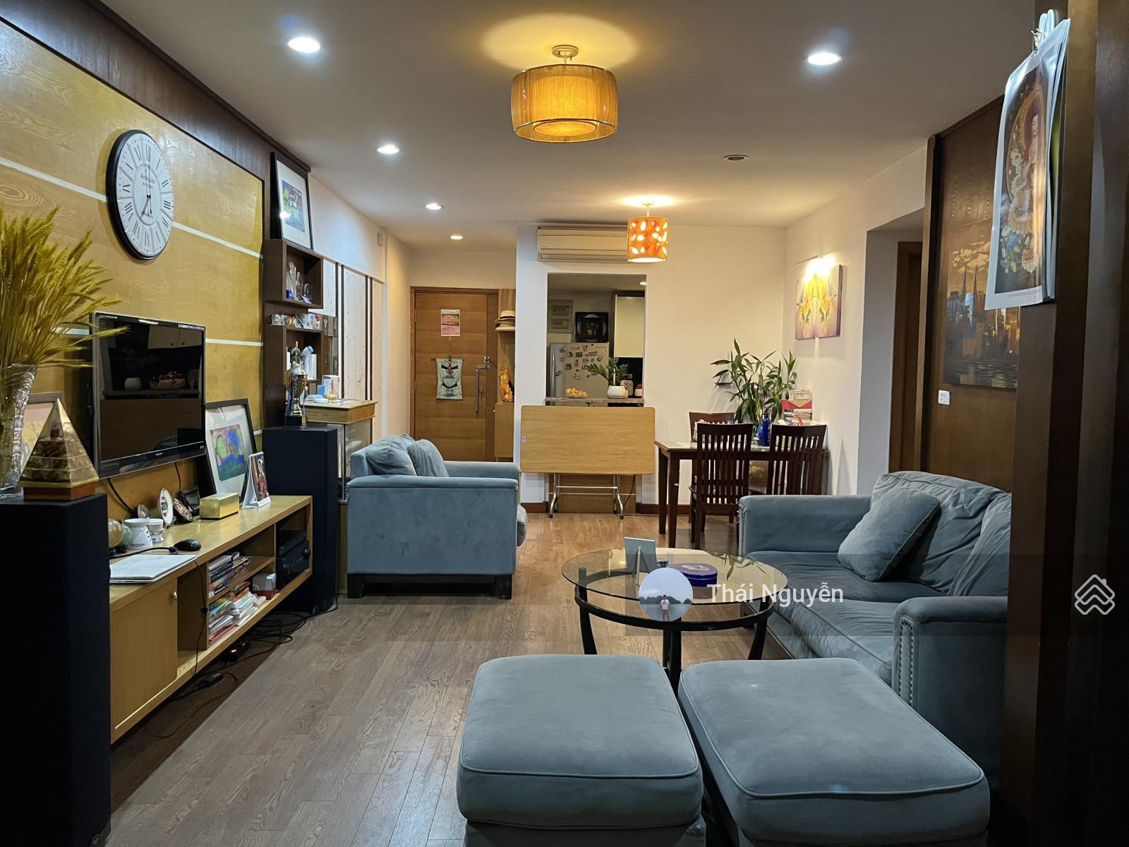 Chính chủ bán căn 3PN - 2WC 100m2 Chelsea Park, ban công ĐN, nhà đẹp, slot ô tô. Giá 9 tỷ