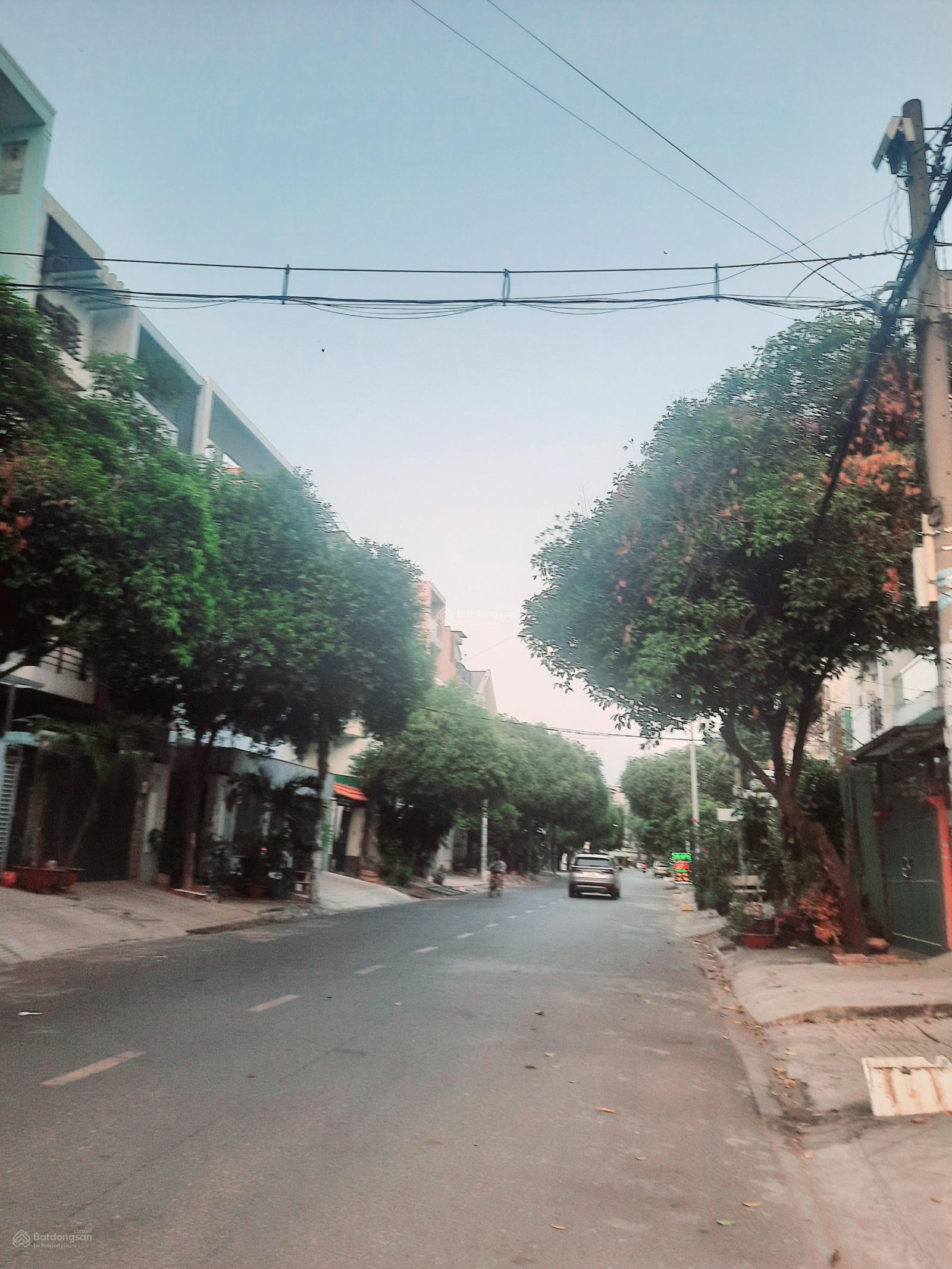 Kết cấu đẹp : Hầm Trệt 2 Lầu sân thượng -DT 4x23m vuông vức