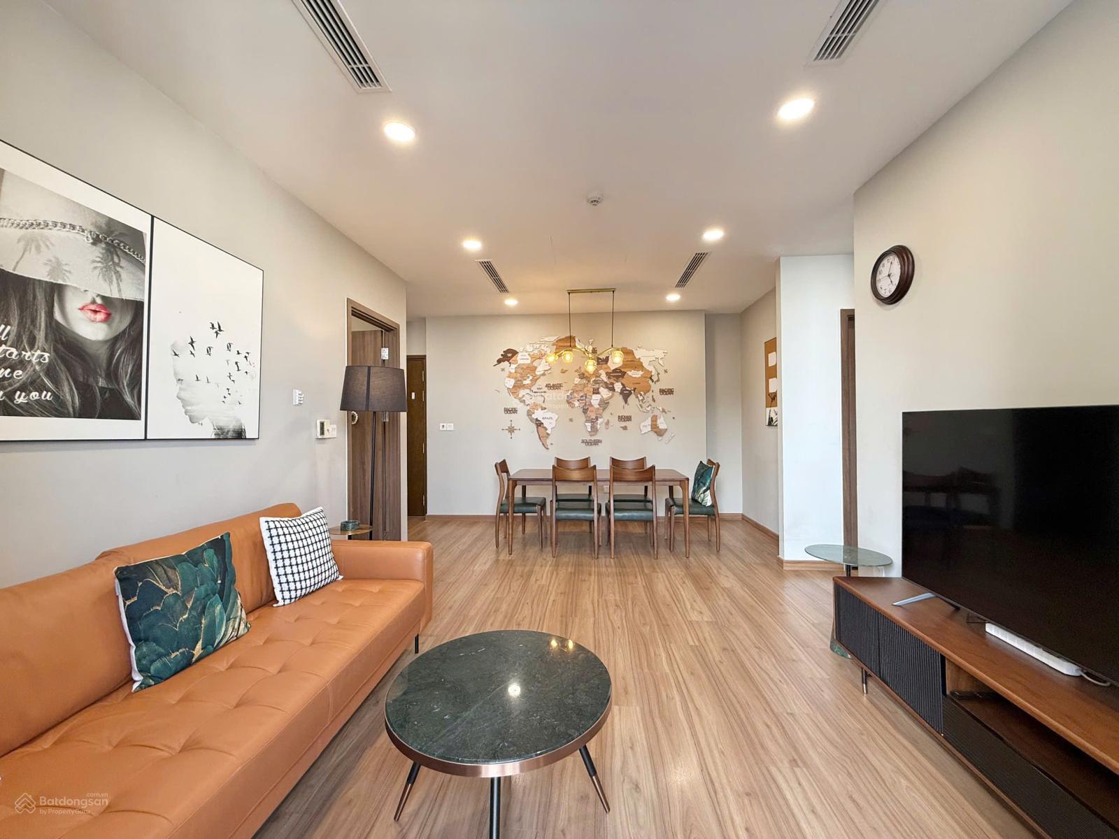 Cho thuê căn hộ 3 phòng ngủ, Eco Green Q7, đầy đủ nội thất. Giá 24 triệu/tháng. LH 0888 887 ***